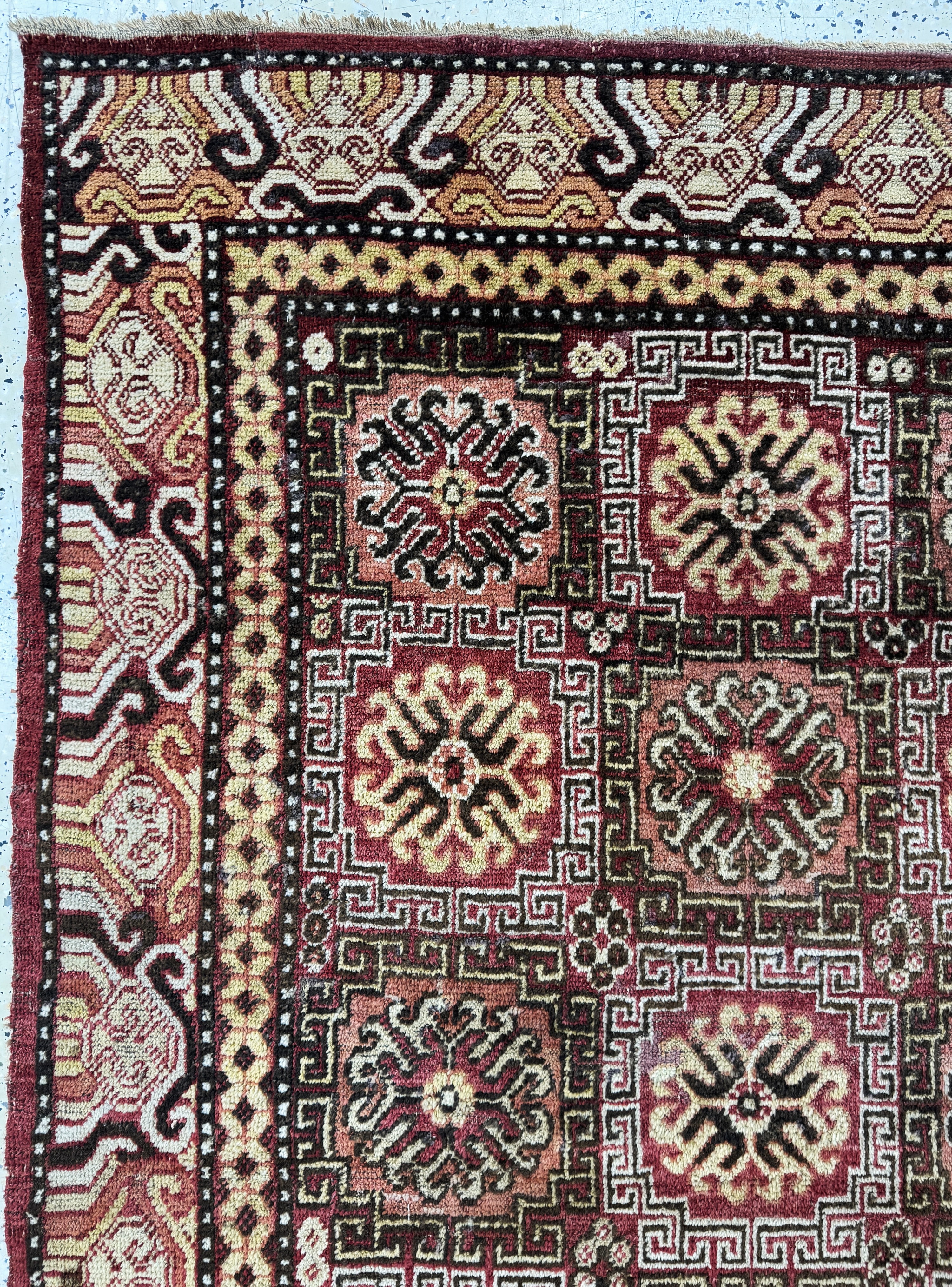 Detail e: Khotan antik, Torkestan, 19.Jhd, Wolle auf Wolle, ca. 345 x 170 cm, EHZ: 3(restauriert)