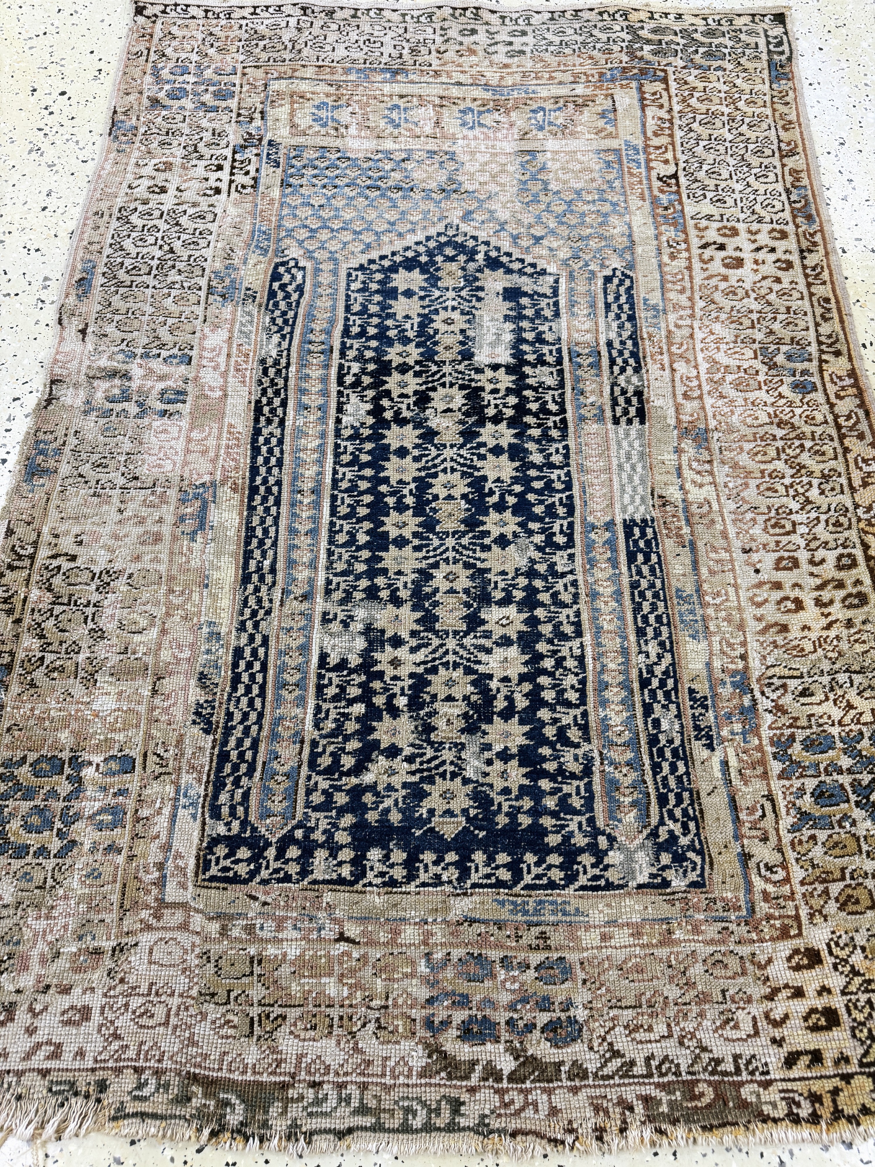 Detail e: Giordes antik, Türkei, 19.Jhd, Wolle auf Wolle, ca. 165 x 110 cm, EHZ: 4