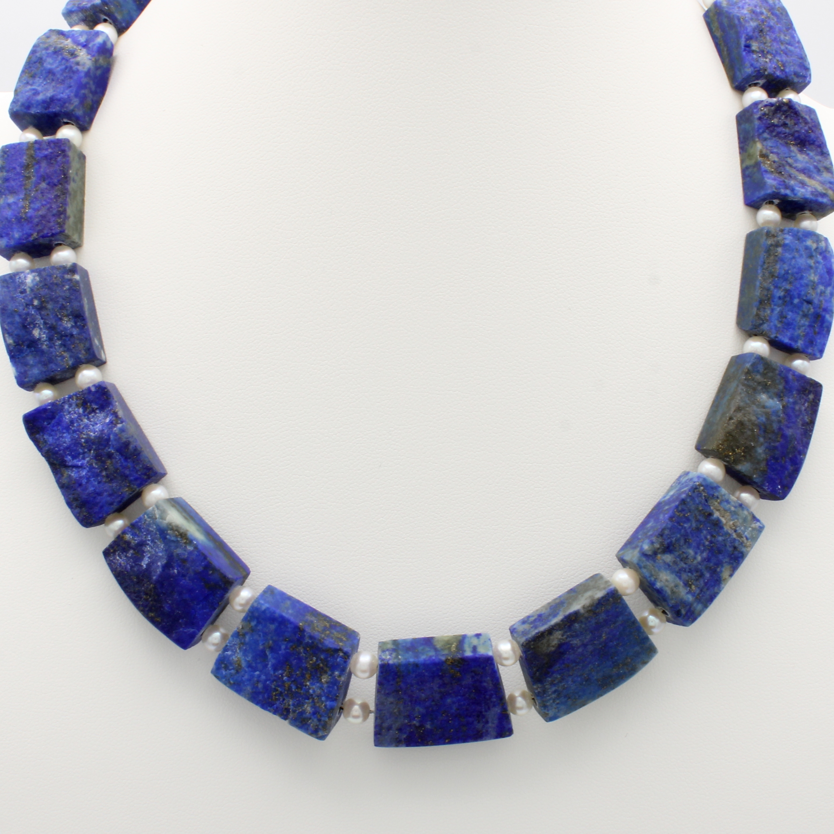 Image 27062634 - Kette mit Lapislazuli und Zuchtperlen, Silber 925/000, Kastenschl. bes. mit 2 ...