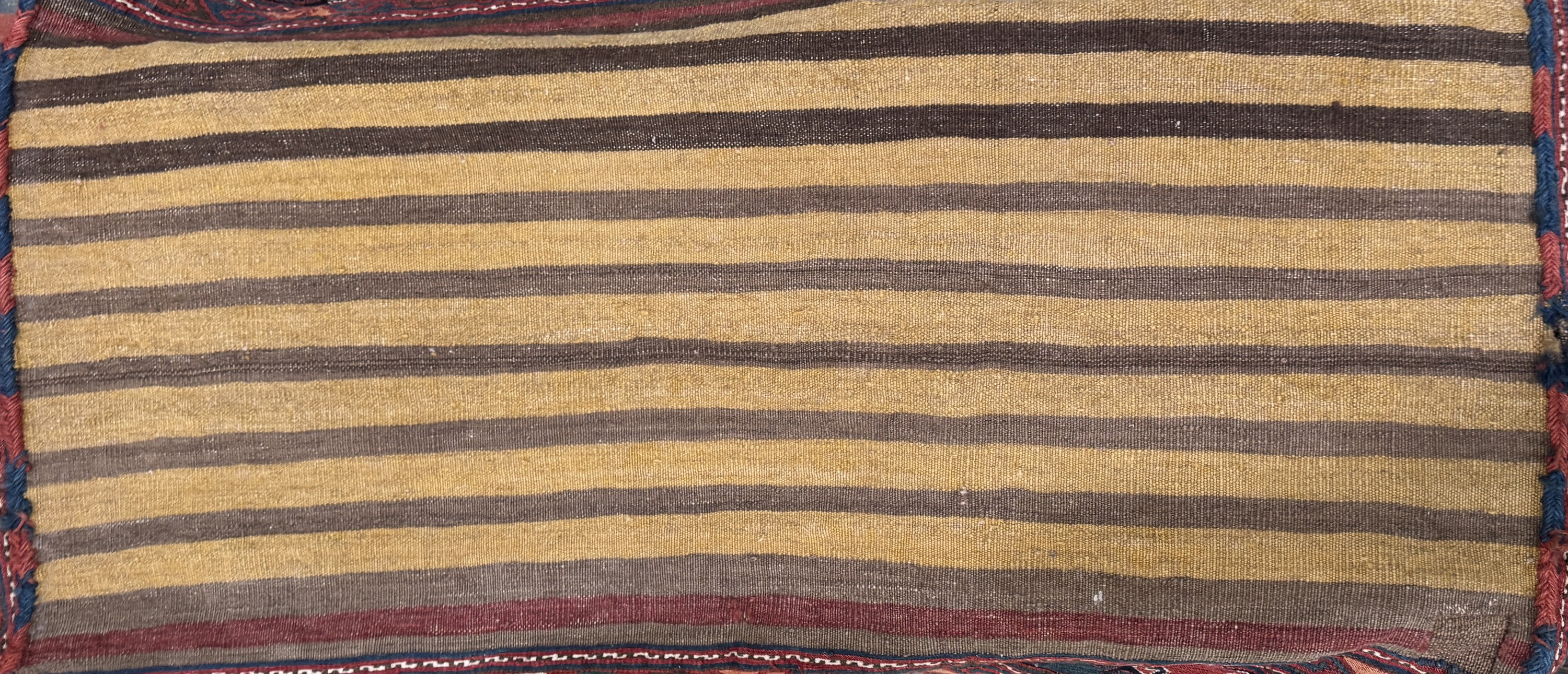 Detail d: Shahsawan Mafrasch, Persien, 19.Jhd, Wolle auf Wolle, ca. 100 x 50 x 50 cm, EHZ: 2