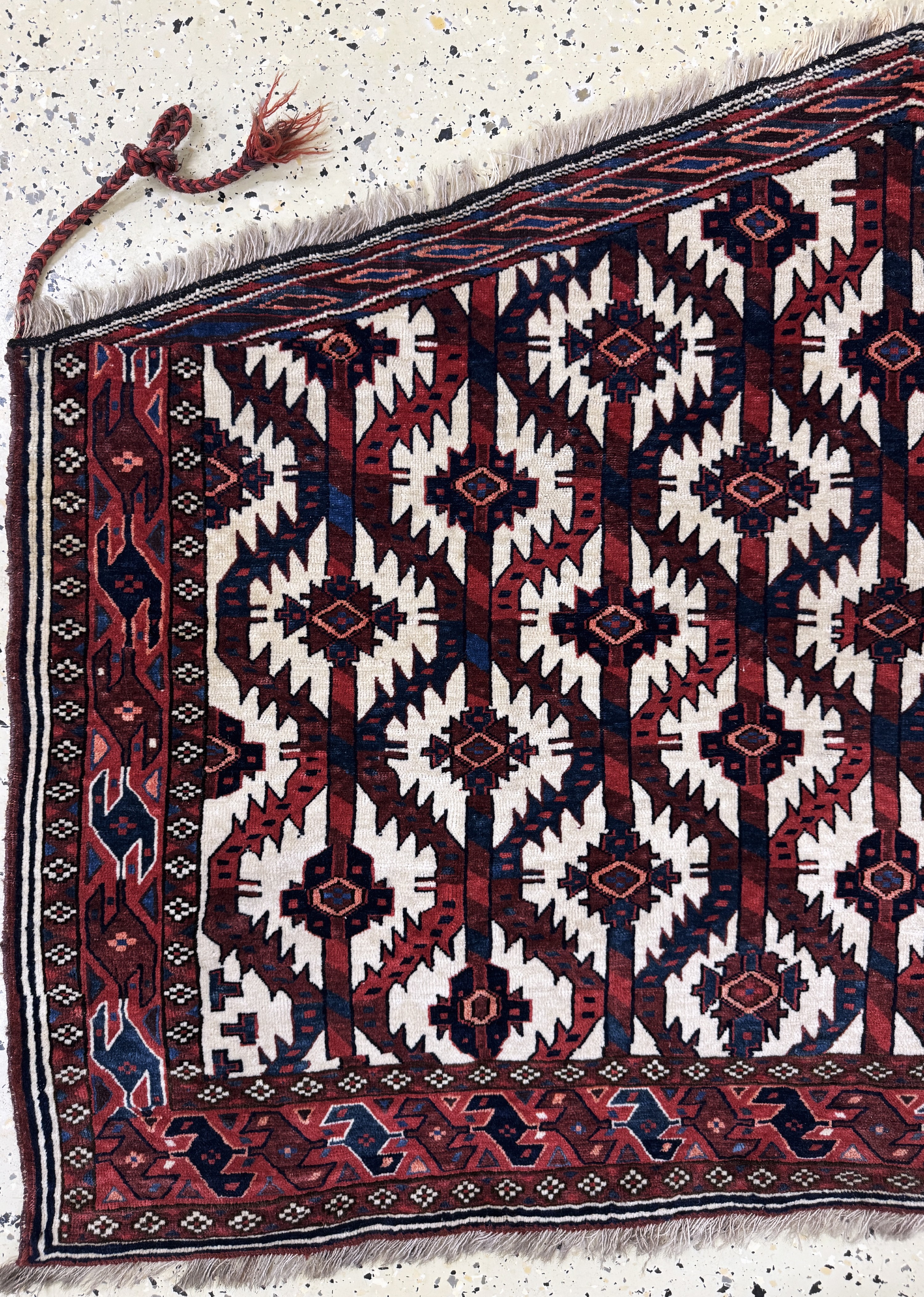 Detail b: Asmalyk antik, Turkmenistan, 19.Jhd, Wolle auf Wolle, ca. 135 x 85 cm, EHZ: 3