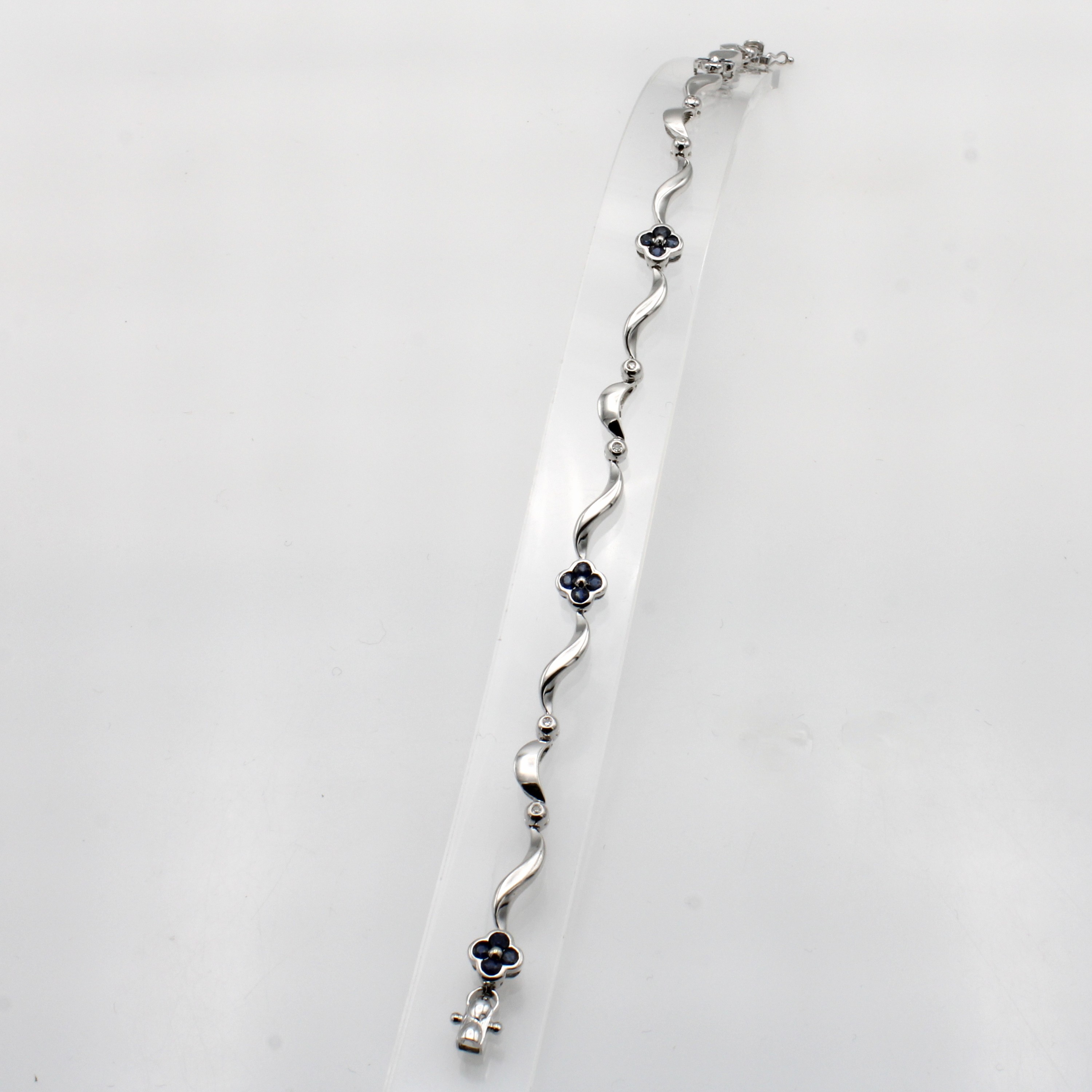 Image 27062679 - Armband mit Saphiren und Diamanten, WG 750/ 000, Saphire in Blüten gef. zus. ca. 0.50 ...
