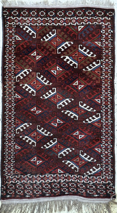 Yomud antik,  Turkmenistan, 19.Jhd, Wolle auf Wolle, ca. 160 x 90 cm, Mottenfraß, EHZ: 2