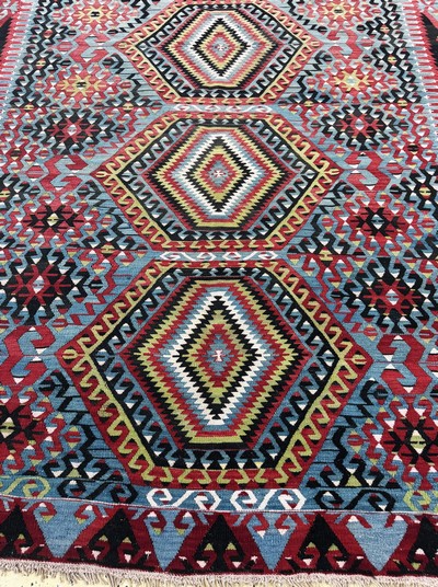 27062610h - Anatol Kelim, Türkei, Anfang 20.Jhd, Wolle auf Wolle, ca. 350 x 190 cm, EHZ: 2 ...