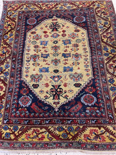 27062614f - ´Gelbgrundiger´antiker Kula, Türkei, 19.Jhd, Wolle auf Wolle, ca. 165 x 135 cm, ...