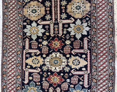 27062627c - ´Blattgabel´Schirwan antik, Kaukasus, 19.Jhd, Wolle auf Wolle, ca. 285 x 120 cm, EHZ: ...