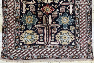 27062627d - ´Blattgabel´Schirwan antik, Kaukasus, 19.Jhd, Wolle auf Wolle, ca. 285 x 120 cm, EHZ: ...