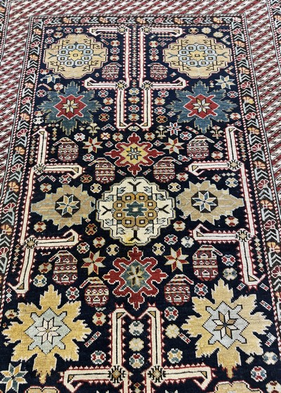 27062627e - ´Blattgabel´Schirwan antik, Kaukasus, 19.Jhd, Wolle auf Wolle, ca. 285 x 120 cm, EHZ: ...