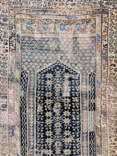 27062633c - Giordes antique, Turkey, 19th century, wool onwool, approx. 165 x 110 cm, condition: 4. ...