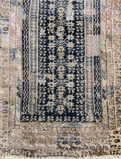 27062633d - Giordes antique, Turkey, 19th century, wool onwool, approx. 165 x 110 cm, condition: 4. ...