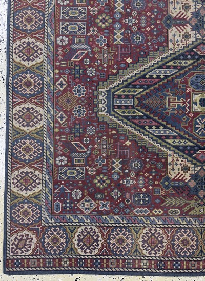 27062641b - Sumakh-Muster, Maschinengewebt, Mitte 20.Jhd, Baumwolle, ca. 285 x 145 cm, EHZ: 2 ...