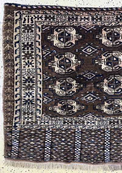 27062646b - Tekke Tschowal antik, Turkmenistan, 19.Jhd,Wolle auf Wolle, ca. 122 x 75 cm, EHZ: 2 ...