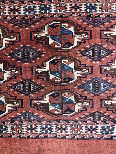 27062648c - Tekke Tschowal, Turkmenistan, um 1900, Wolle auf Wolle, ca. 110 x 75 cm, EHZ: 2 ...