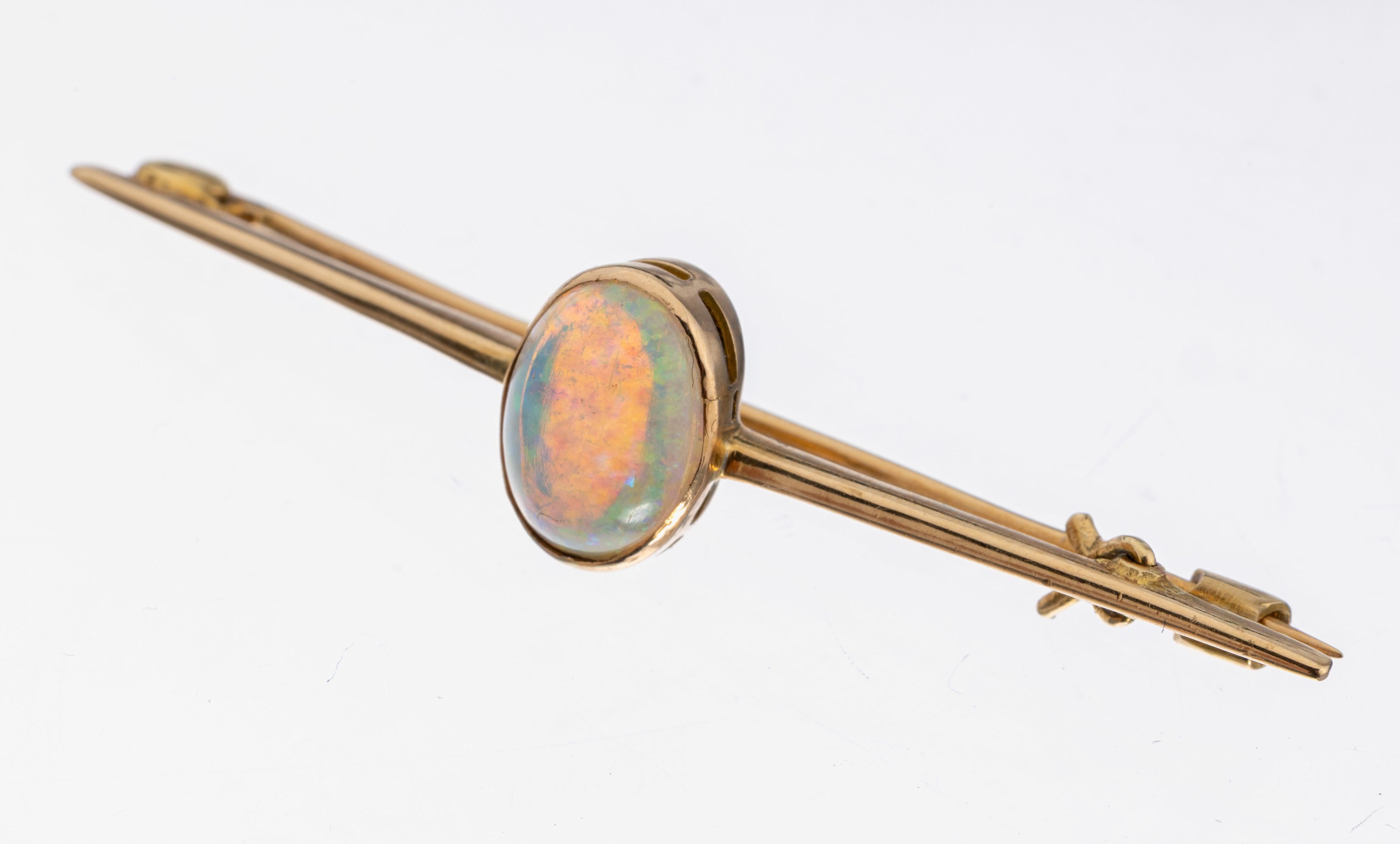 Image 27062807 - 14 kt gold opal-brooch , YG 585/000 tested, unpretentious design, small oval opal- ...