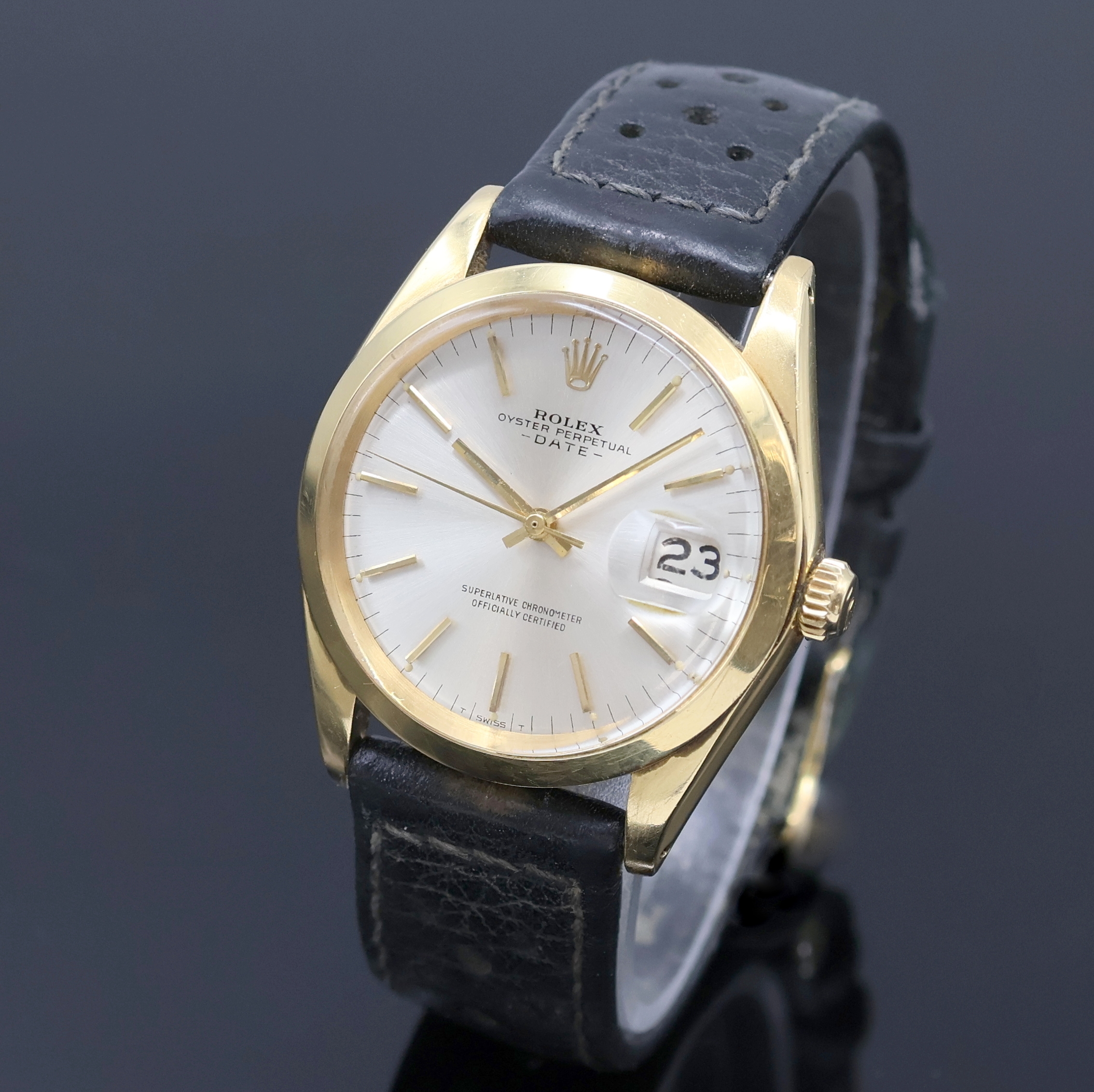 Detail a: ROLEX Oyster Perpetual Date Herrenarmbanduhr in GG 750/000 Referenz 1503, Schweiz um 1965, Automatik, Chronometer der Superlative, Boden u. Krone ...