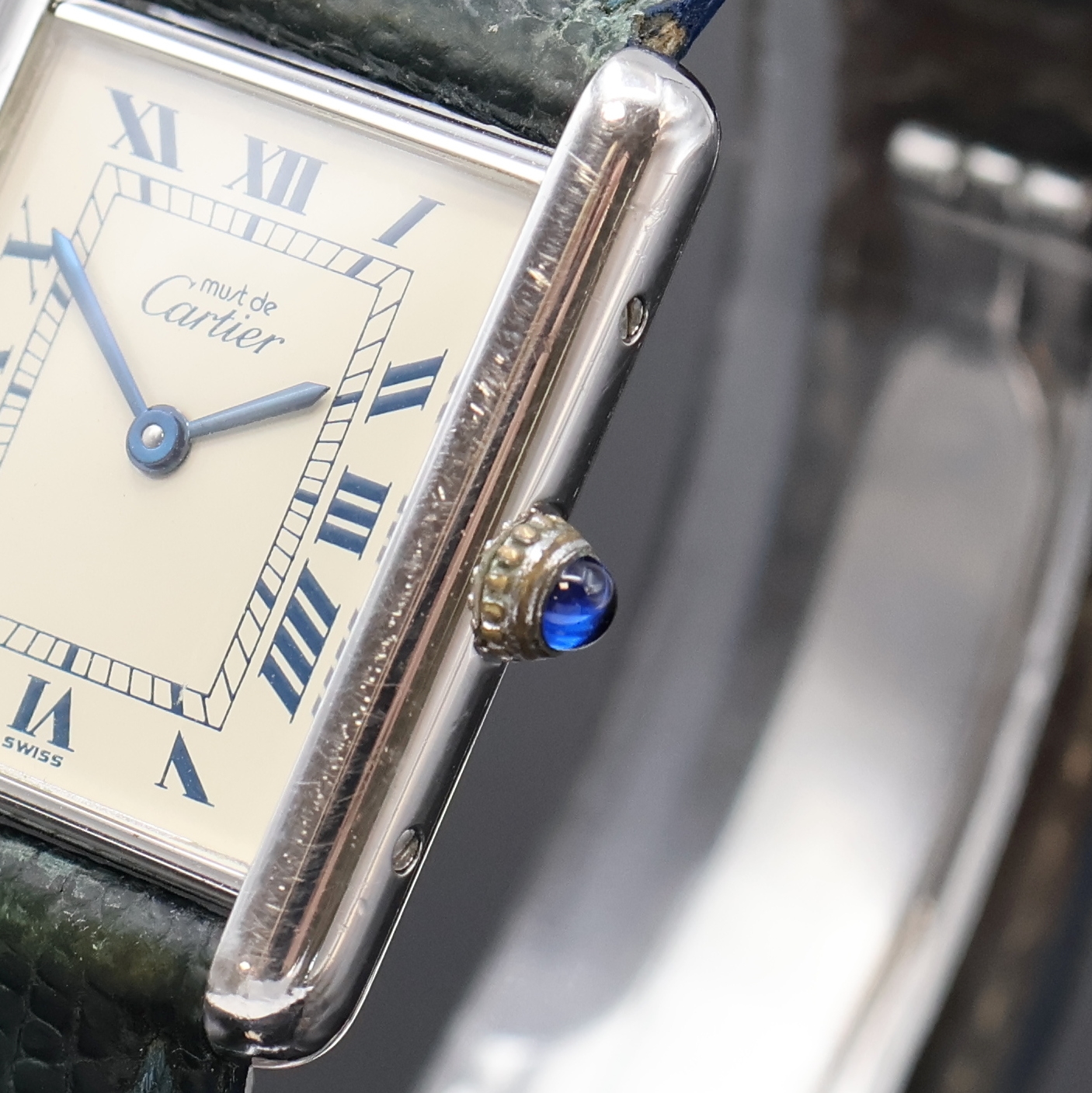 Detail b: CARTIER Armbanduhr Serie Tank in Silber Referenz 690006, Schweiz um 1994, quarz, 4-fach verschr. 925er Silbergeh., Schmuckkrone, creme-farb. Ziffebl. ...