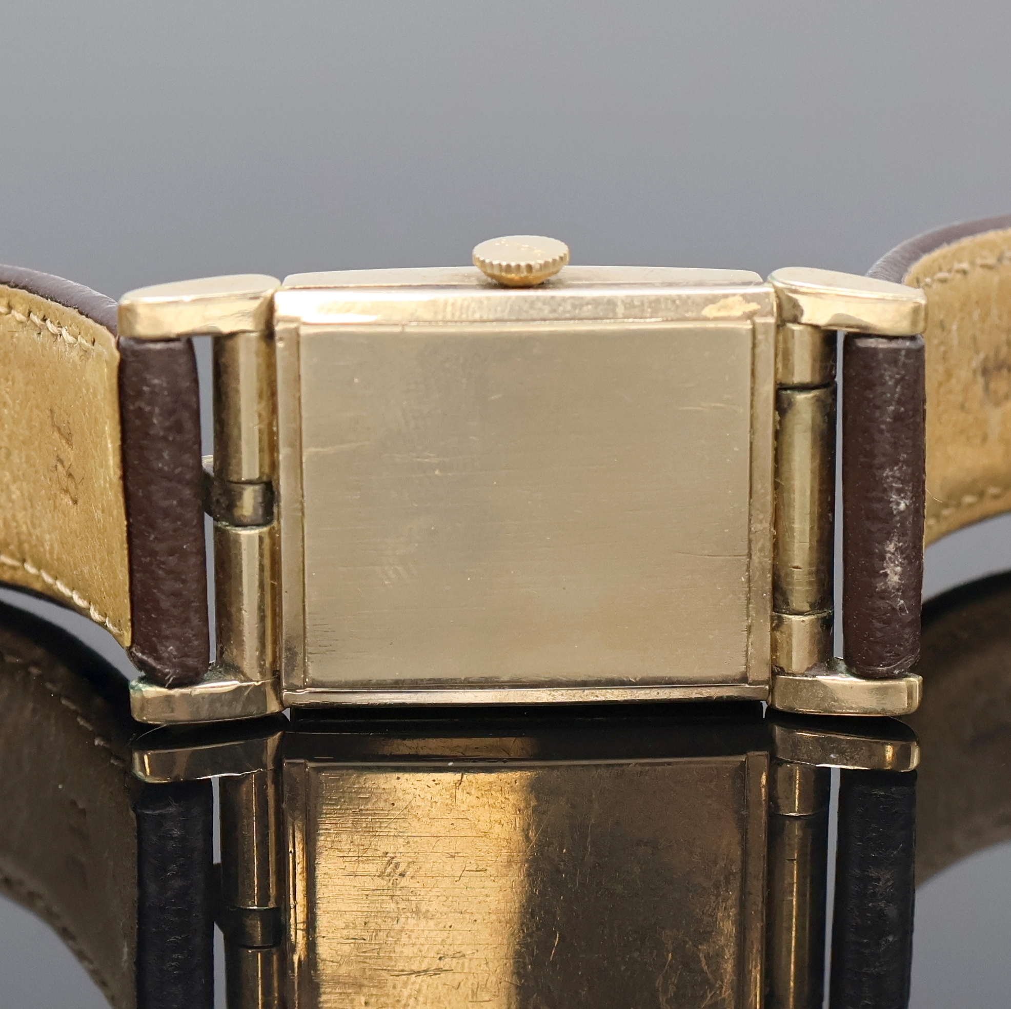 Detail h: BULOVA 2 vergoldete Armbanduhren, USA um 1950, beide Handaufzug, silb. Zifferbl. altersbed. pat./fl., 1.) Klappgeh., Formankerw., 17 St., Kal. 8AC, ...