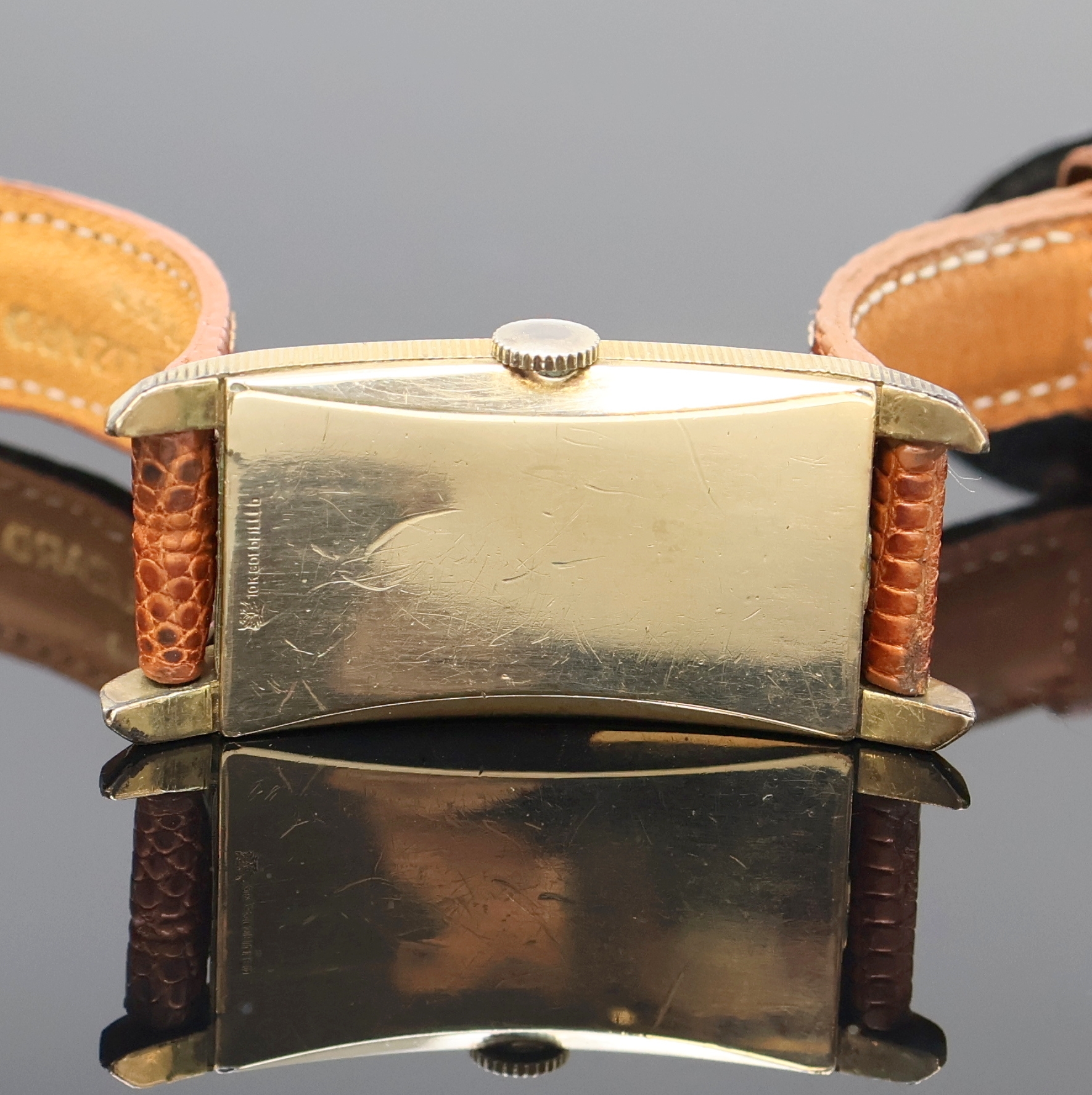 Detail g: 3 rechteckige Armbanduhren, USA um 1940/50, 2 x Elgin, davon 1 x 2-teil. GG 585/000 Geh., Boden aufgedr., schwarzes Zifferbl. bez. Lord Elgin rest., ...