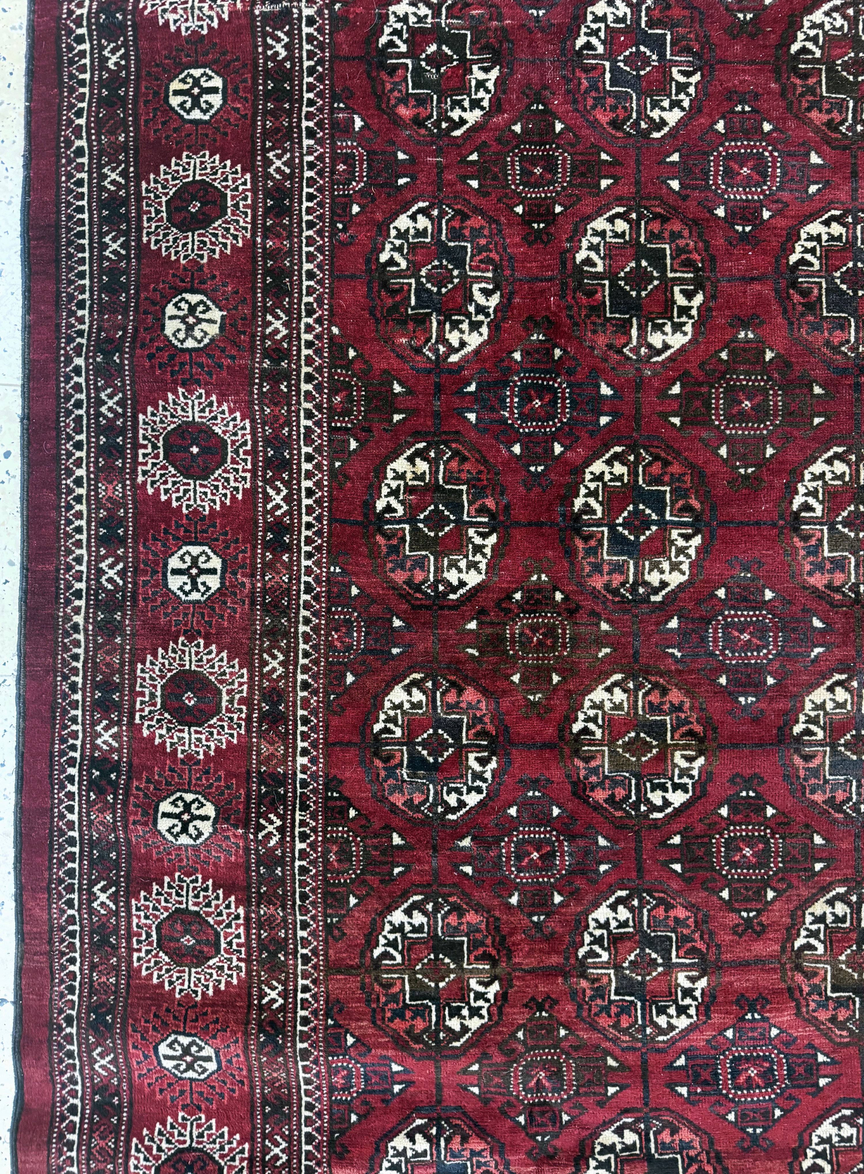 Detail c: Yomud alt, Turkmenistan, Anfang 20.Jhd, Wolle auf Wolle, ca. 350 x 185 cm, EHZ: 3