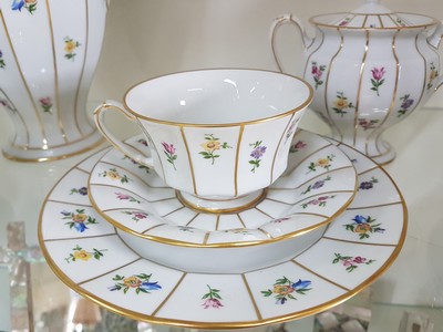 27062832c - Kaffeeservice für 6 Personen, Form Greque mit Streublumen, Fürstenberg, 20.Jh., ...