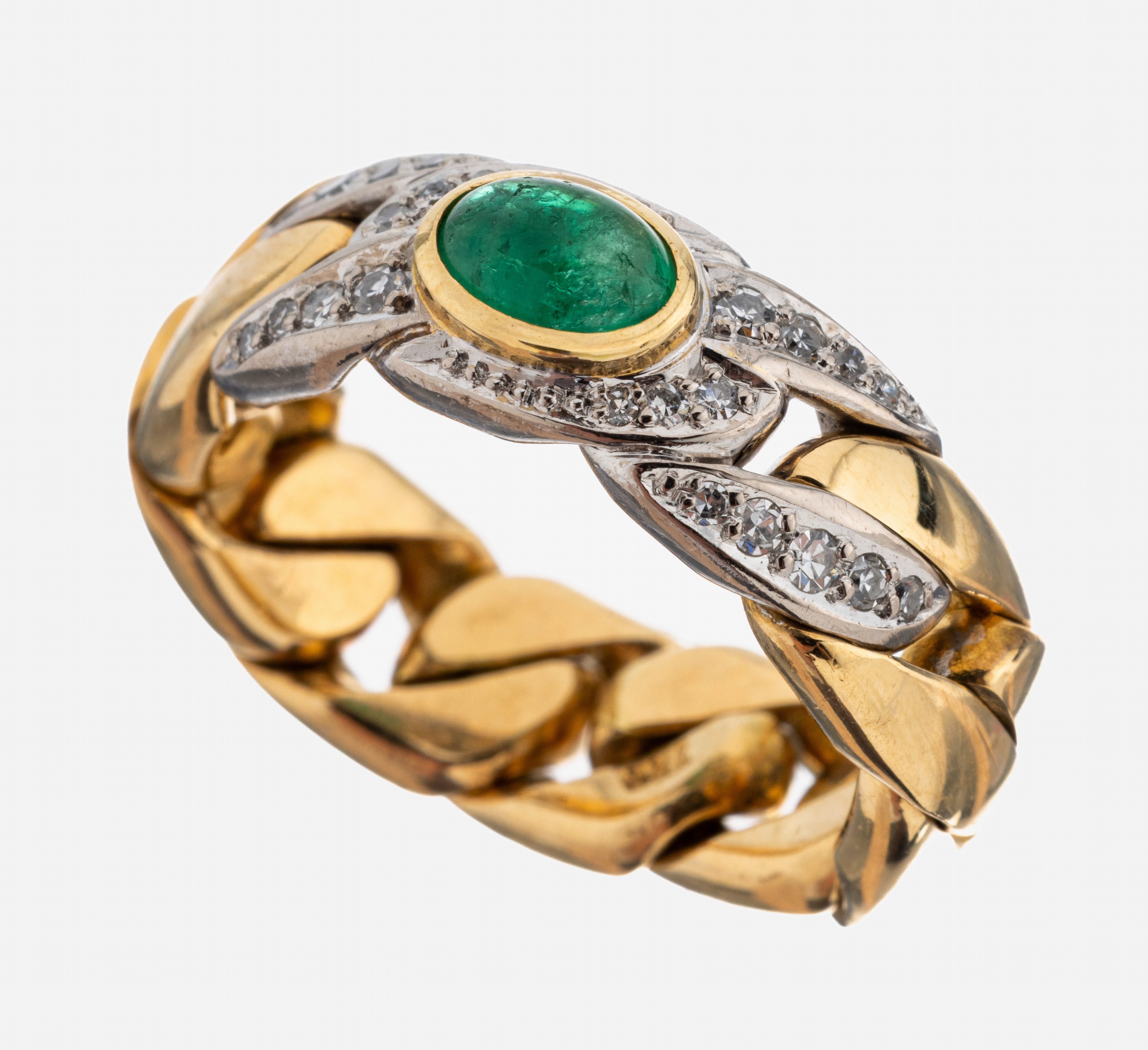 Image 27062928 - 18 kt gold emerald-diamond-chainring , YG/WG750/000, centered oval emerald cabochon ...