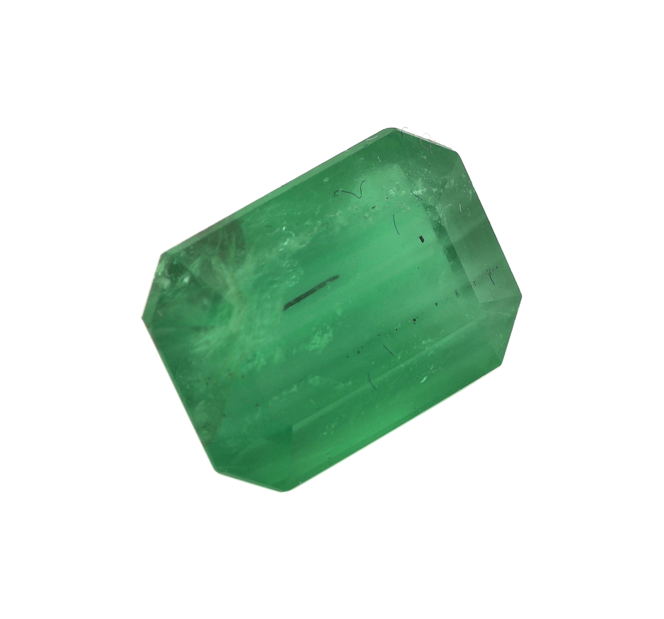Detail a: Loser Smaragd, 12.24 ct, Emerald Cut, 15.71 x 11.44 x 8.54 mm, Herkunft Sambia, Anzeichen für geringe Reinheitsbehandlung, mit IGI- Expertise, ...