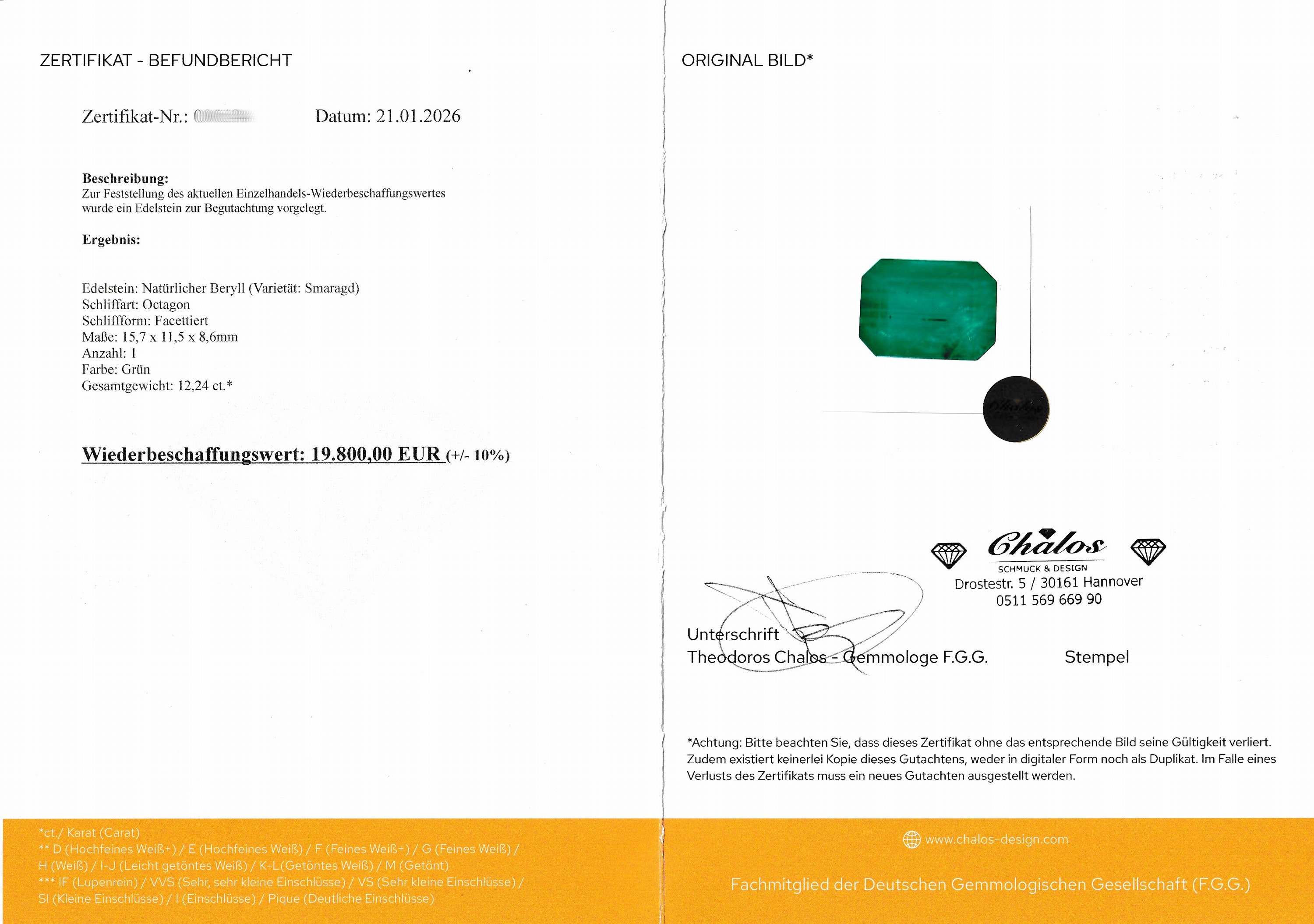 Detail c: Loser Smaragd, 12.24 ct, Emerald Cut, 15.71 x 11.44 x 8.54 mm, Herkunft Sambia, Anzeichen für geringe Reinheitsbehandlung, mit IGI- Expertise, ...