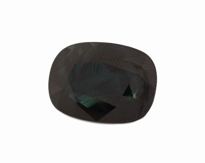 27062954a - Loser Saphir, 16.00 ct, Brillant Step Cut, very dark blue, 16.66 x 12.12 x 8.06 mm, GIA- ...