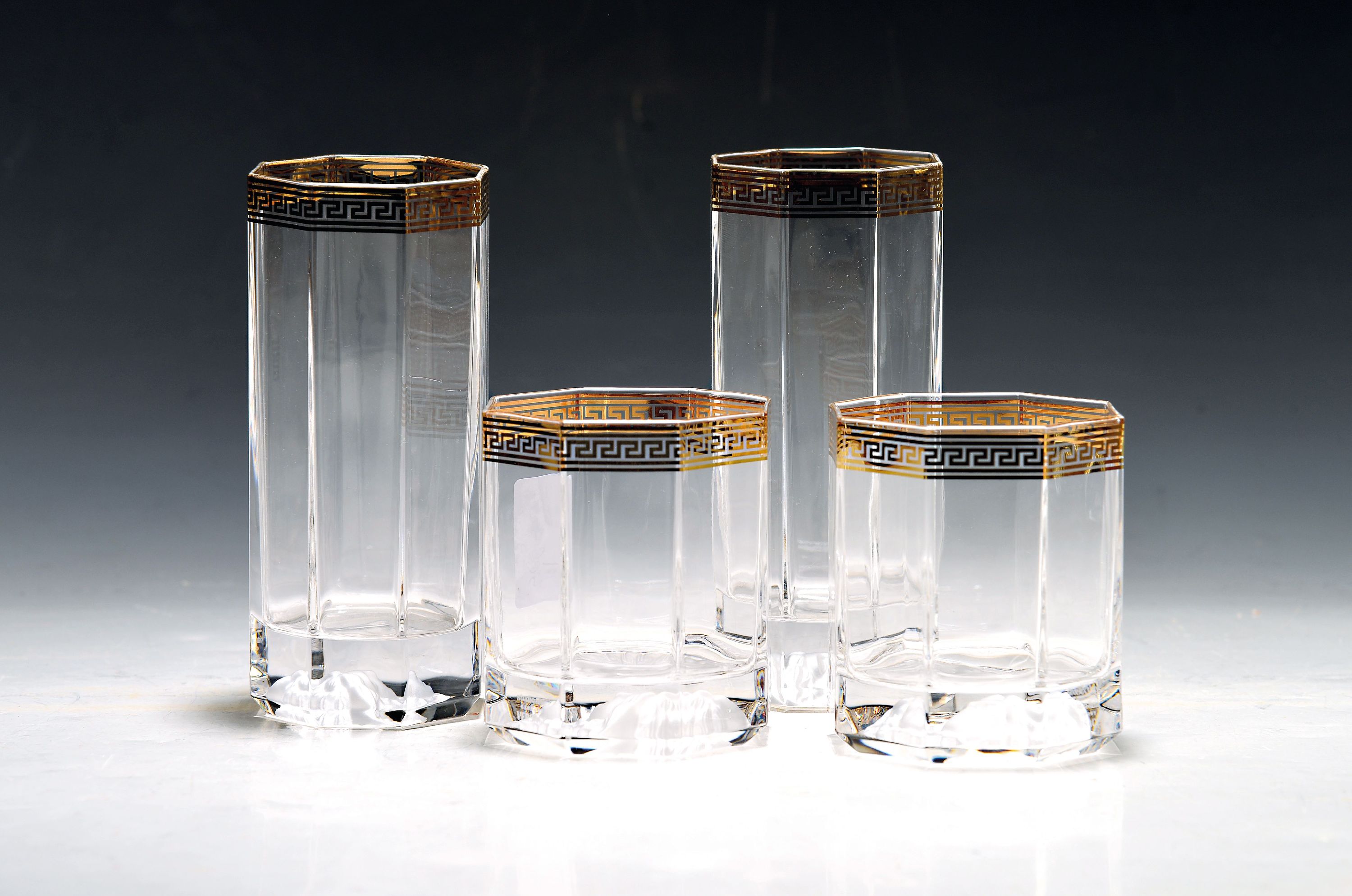 Image 27063076 - 8 Gläser, Versace, Lumiere, mit Golddekor, 6 Whisky-Gläser und zwei hohe Gläser, drei ...