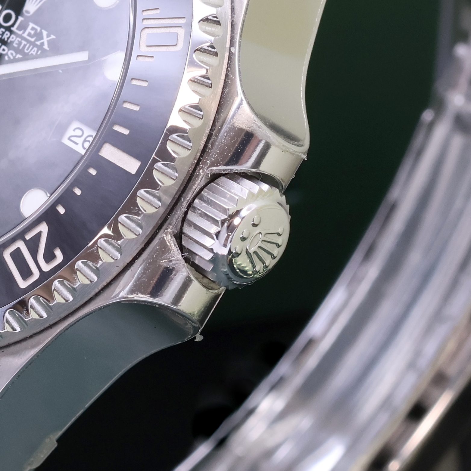 Detail c: ROLEX Oyster Perpetual Date Deepsea Sea- Dweller Herrenarmbanduhr Referenz 116660, Schweiz verk. lt. beil. Pap. 03/2012, Automatik, LC 522, G-Serie, ...