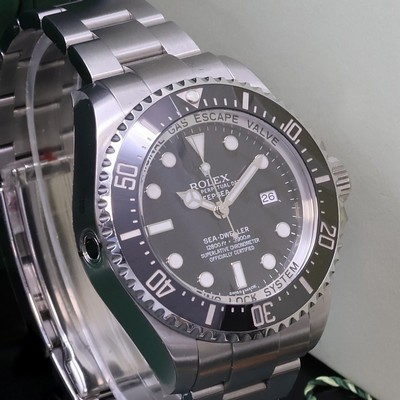 27063489b - ROLEX Oyster Perpetual Date Deepsea Sea- Dweller Herrenarmbanduhr Referenz 116660, ...