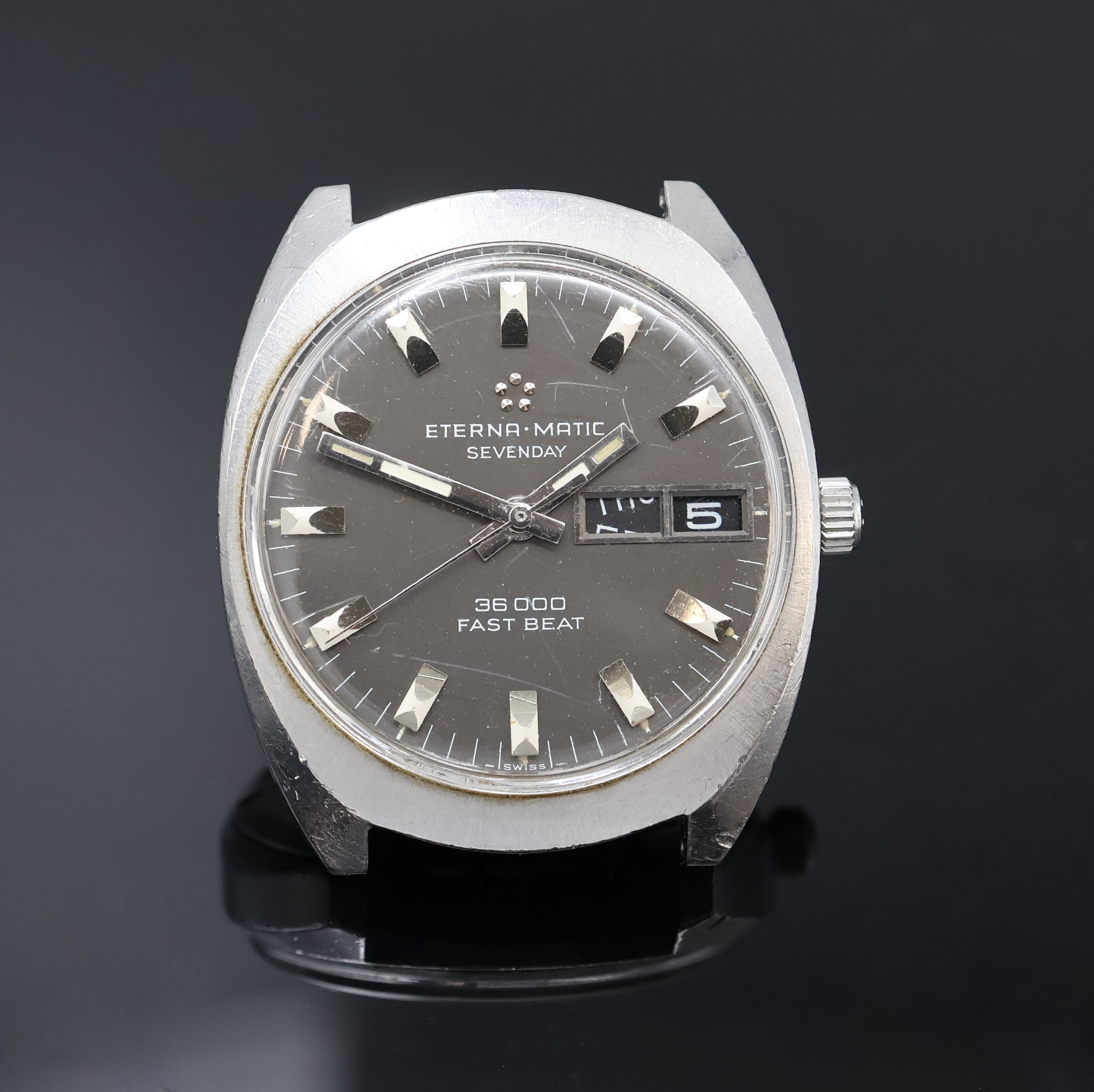 Detail b: ETERNA-Matic 2 Armbanduhren Serie Sevenday in Stahl Referenz 106DT und 151T, Schweiz um 1970, Automatik, Böden verschr., silb./graues Zifferbl. m. ...