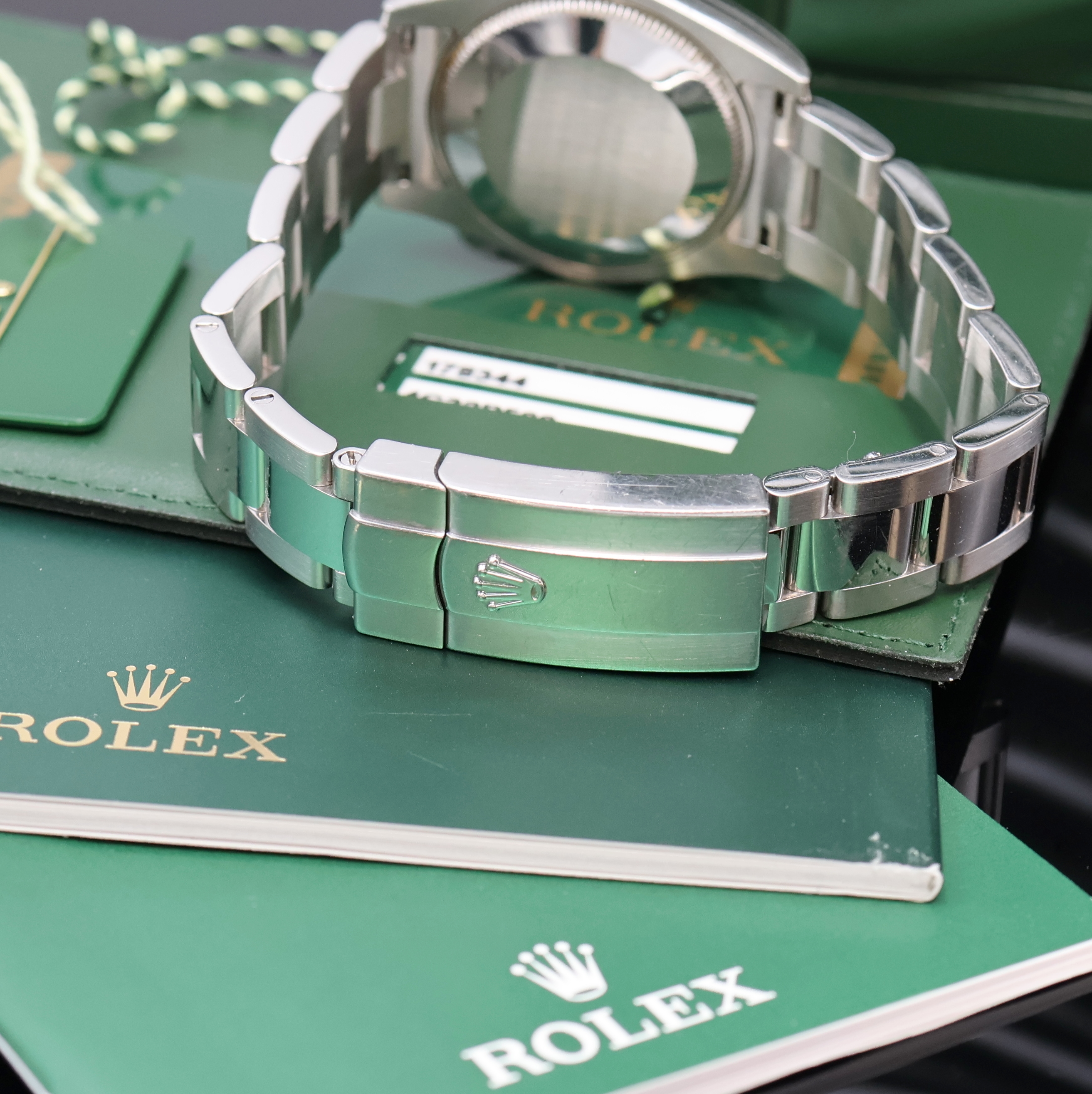Detail e: ROLEX Armbanduhr Oyster Perpetual Datejust 31 Referenz 178344, Automatik, LC 100, Edelstahlgeh. inkl. Oysterband m. Faltschl., Boden und Krone ...
