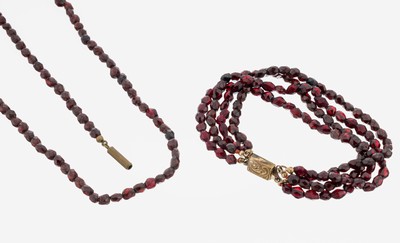 Image Granat-Schmuckset, best. aus: 1 Collier, L.ca. 137 cm, facett. Granate, Steckschließe ...