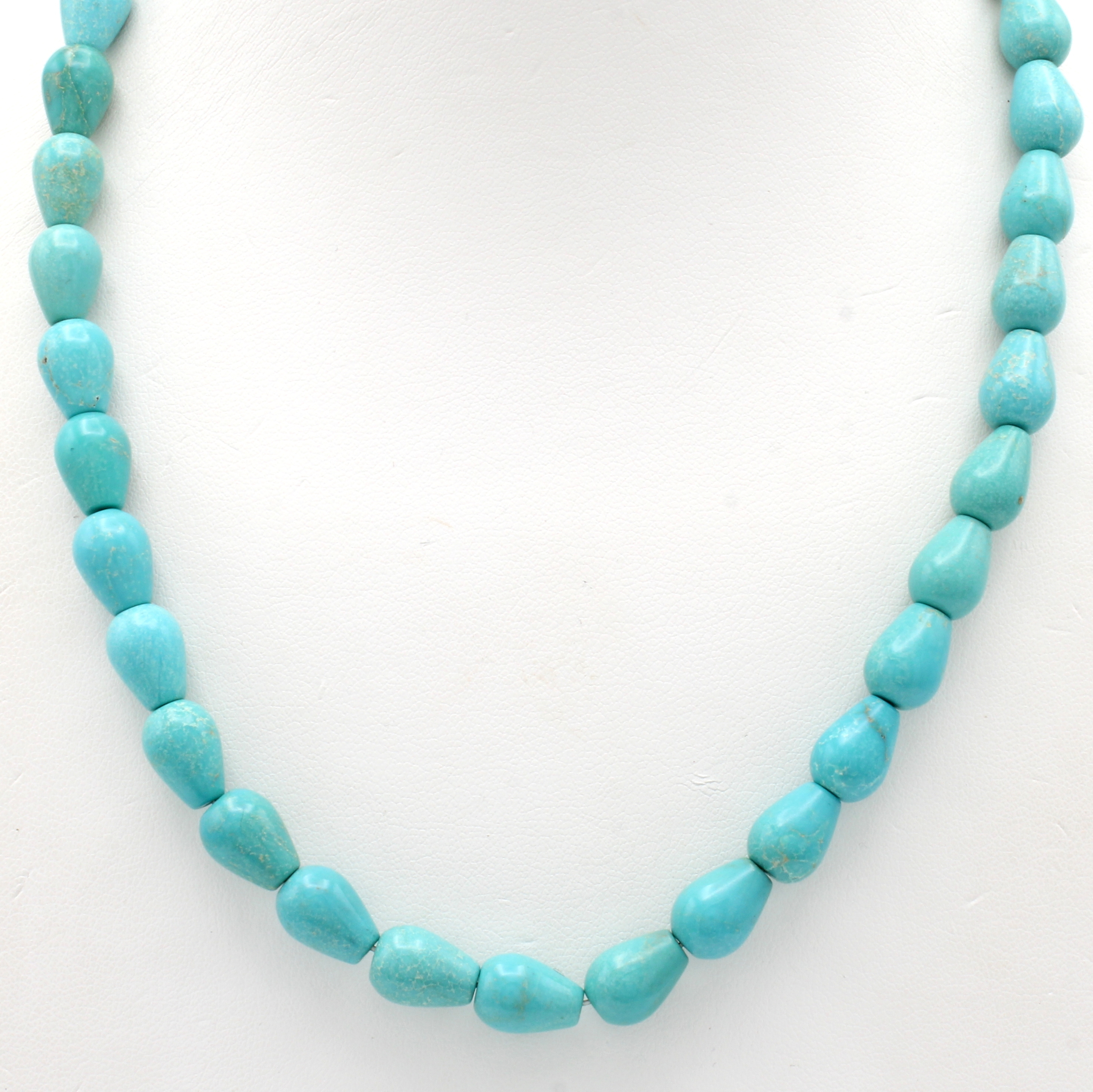 Image 27063972 - Kette mit Türkisen, Türkise M. ca. 11x8 mm, Karabinerschl., L. ca. 43 cm