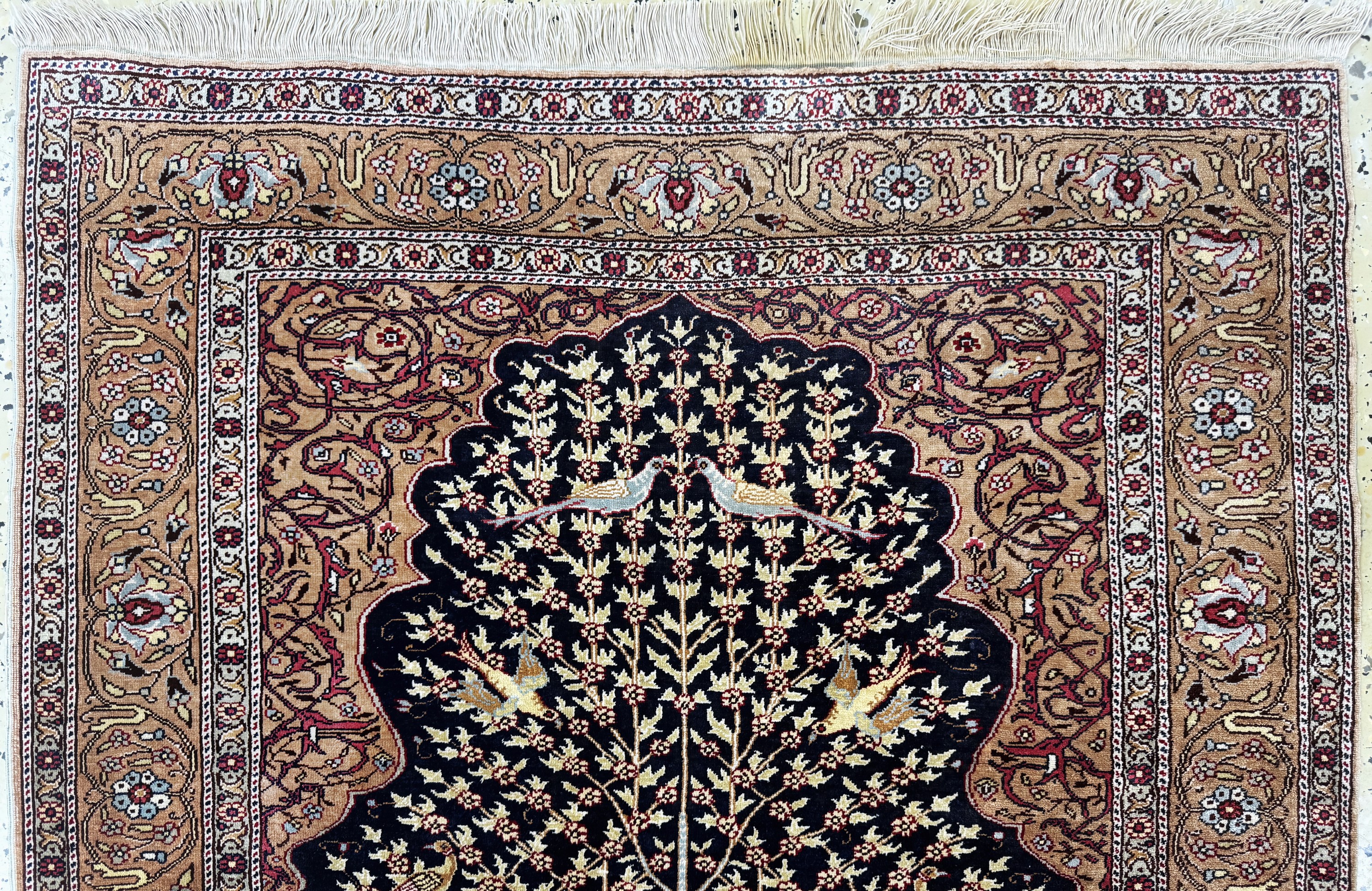 Detail a: Kayseri, Türkei, Mitte 20.Jhd., reine Naturseide, ca. 147 x 96 cm, EHZ: 1-2