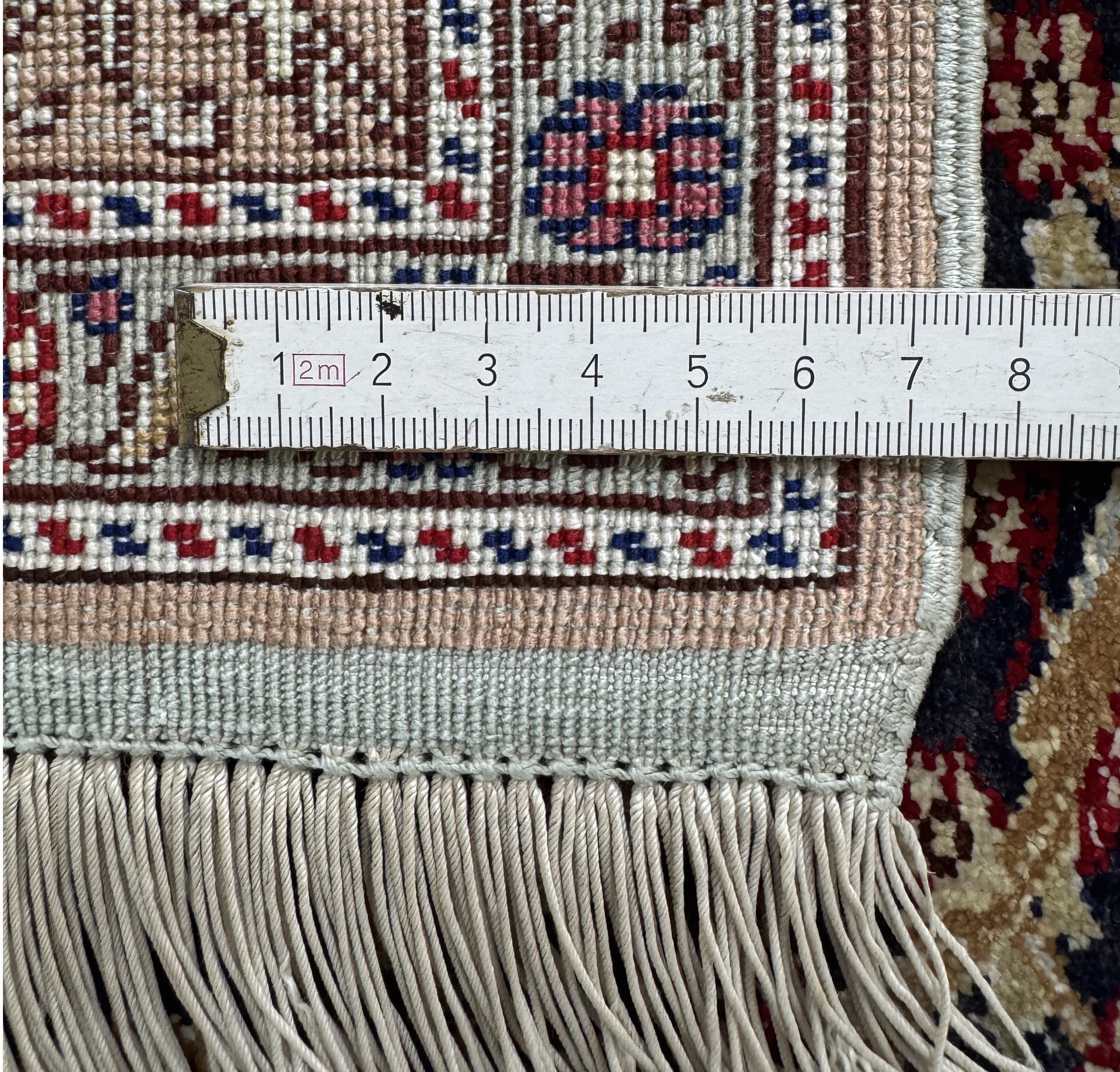 Detail e: Kayseri, Türkei, Mitte 20.Jhd., reine Naturseide, ca. 147 x 96 cm, EHZ: 1-2