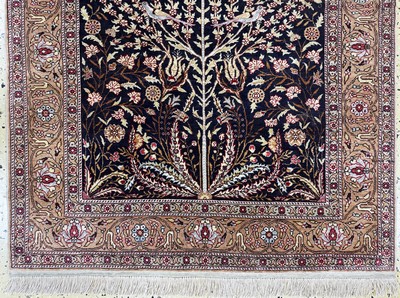 27064208b - Kayseri, Türkei, Mitte 20.Jhd., reine Naturseide, ca. 147 x 96 cm, EHZ: 1-2 ...