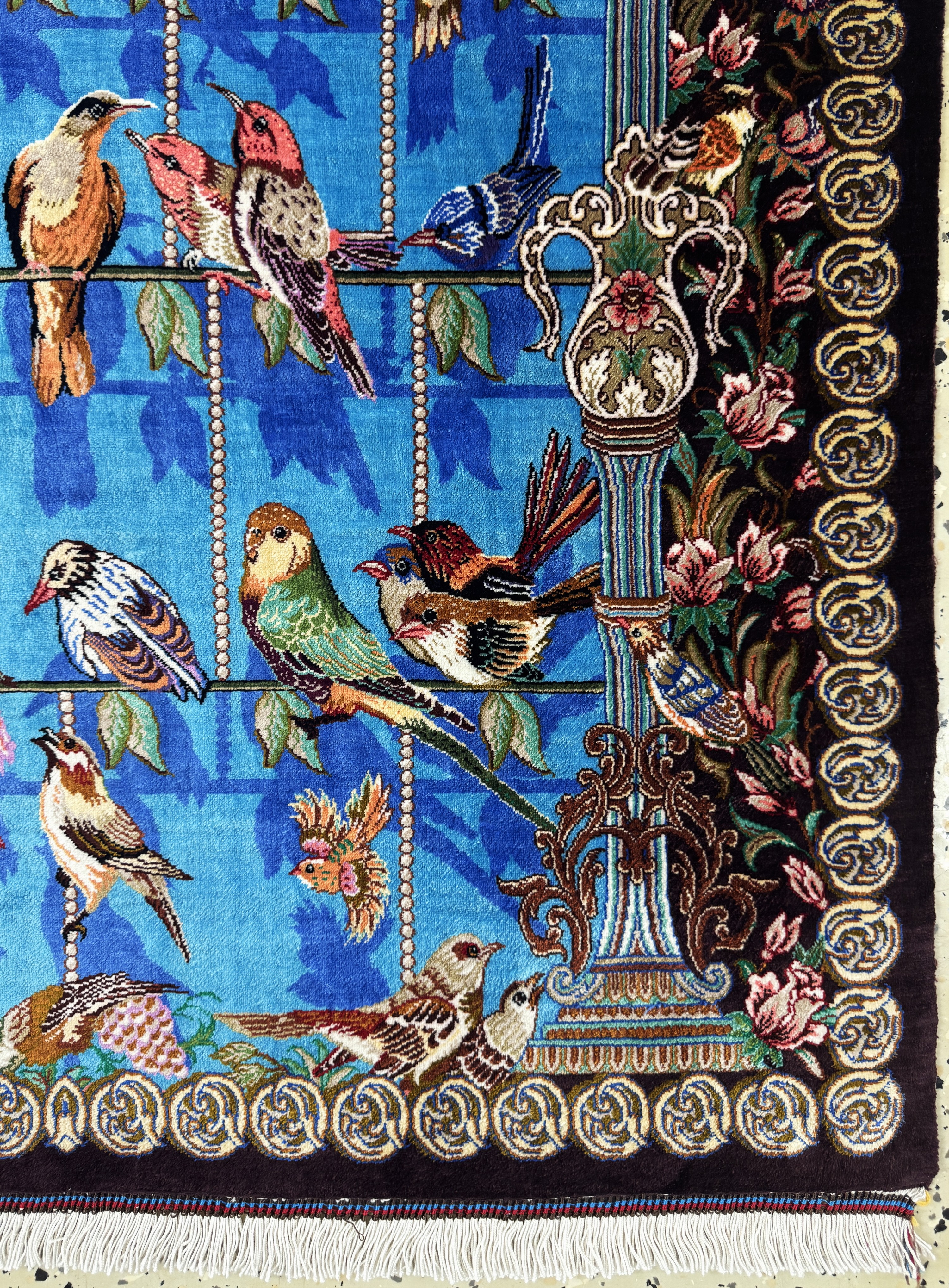 Detail e: Ghom Seide fein Persien, signiert"Abbasi", ca. 20 Jahre, reine Naturseide, ca. 120 x 80 cm, ca. 1,0 Mio. Kn/qm, EHZ: 1(nahezu neuwertig)