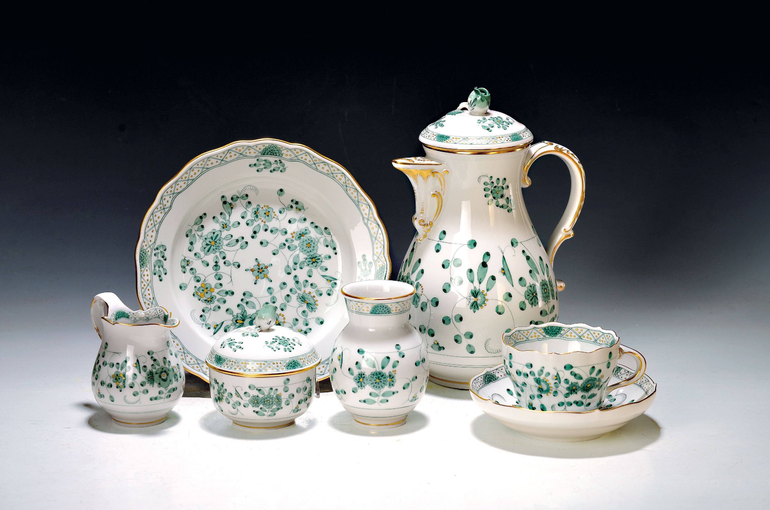 Image 27064887 - Kaffeeservice für 12 Personen, indisch grün, Meissen, nach 1945, 1.Wahl, Porzellan, ...