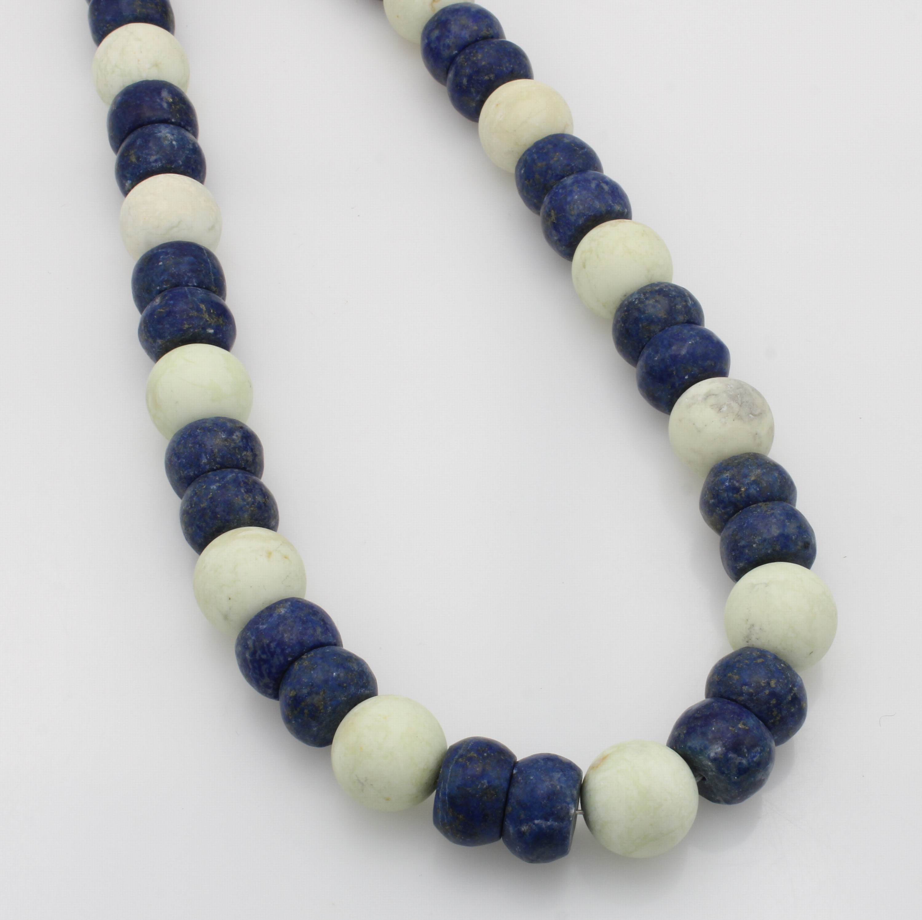 Image 27064947 - Collier mit Farbsteinen, verg. Karabinerschl., Lapislazulilinsen u. ...