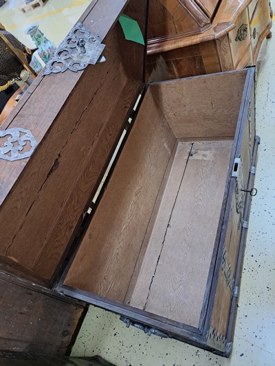 27064906c - Bucket chest, German, late 18th century, oak, iron fittings, 1 key, condition 2, approx. ...