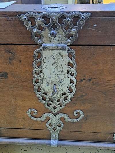 27064906h - Bucket chest, German, late 18th century, oak, iron fittings, 1 key, condition 2, approx. ...