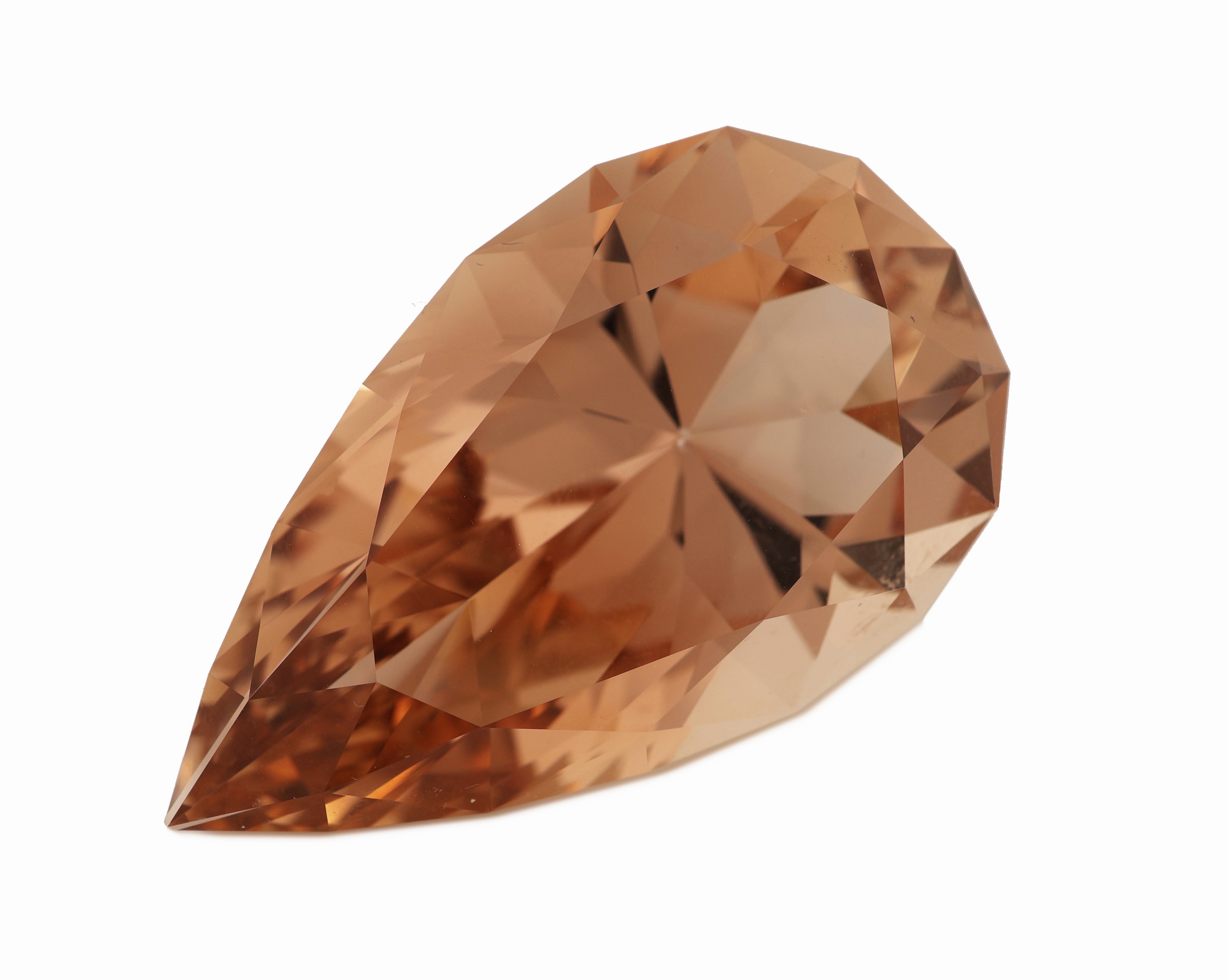Detail a: Loser Imperial-Topas, ca. 90.49 ct, facett. Tropfen, ca. 39.96 x 23.12 x 16.37 mm