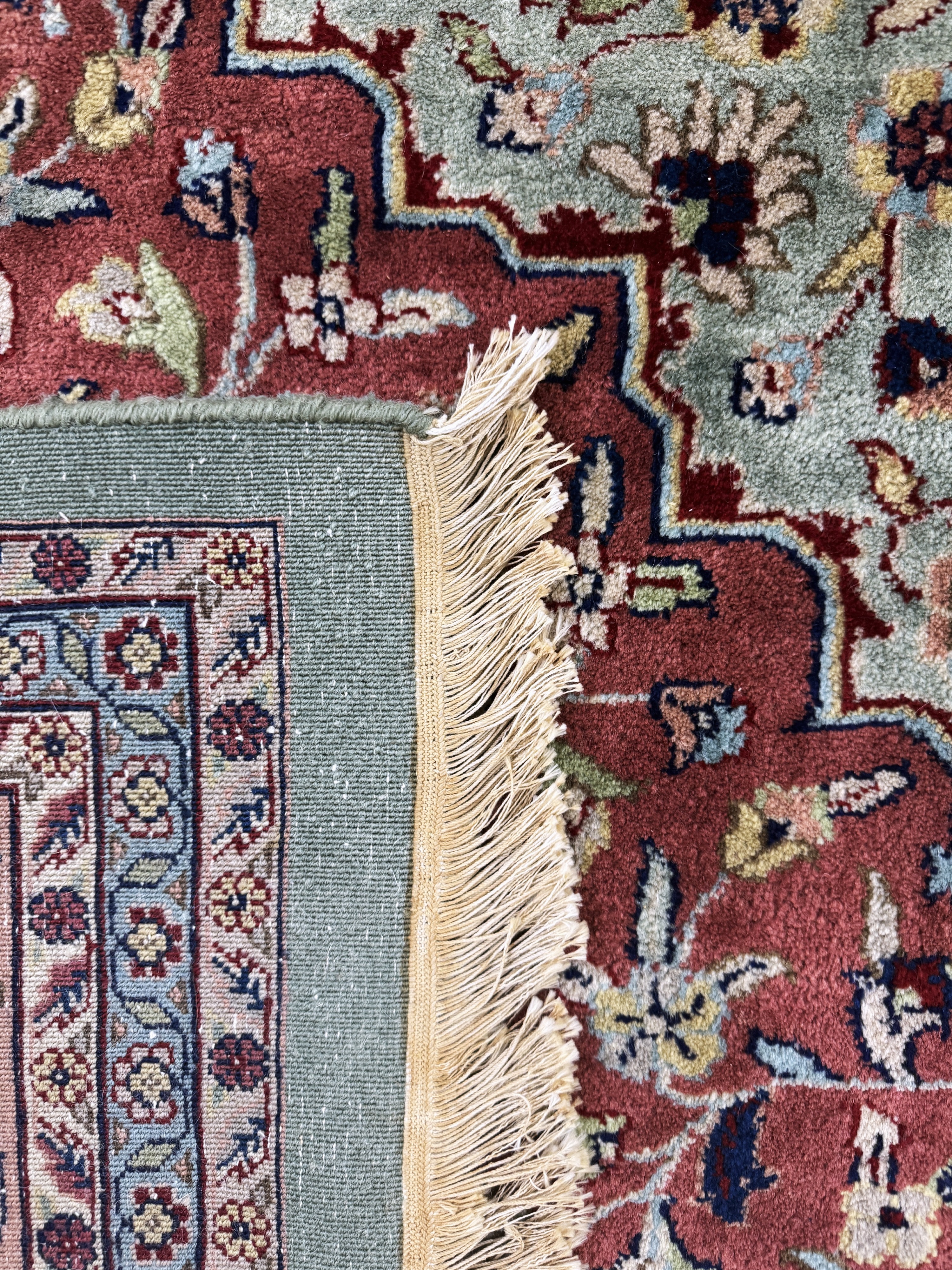 Detail j: Sarogh fein, Indien, Mitte 20.Jhd, Korkwolle auf Baumwolle, ca. 297 x 245 cm, EHZ: 2