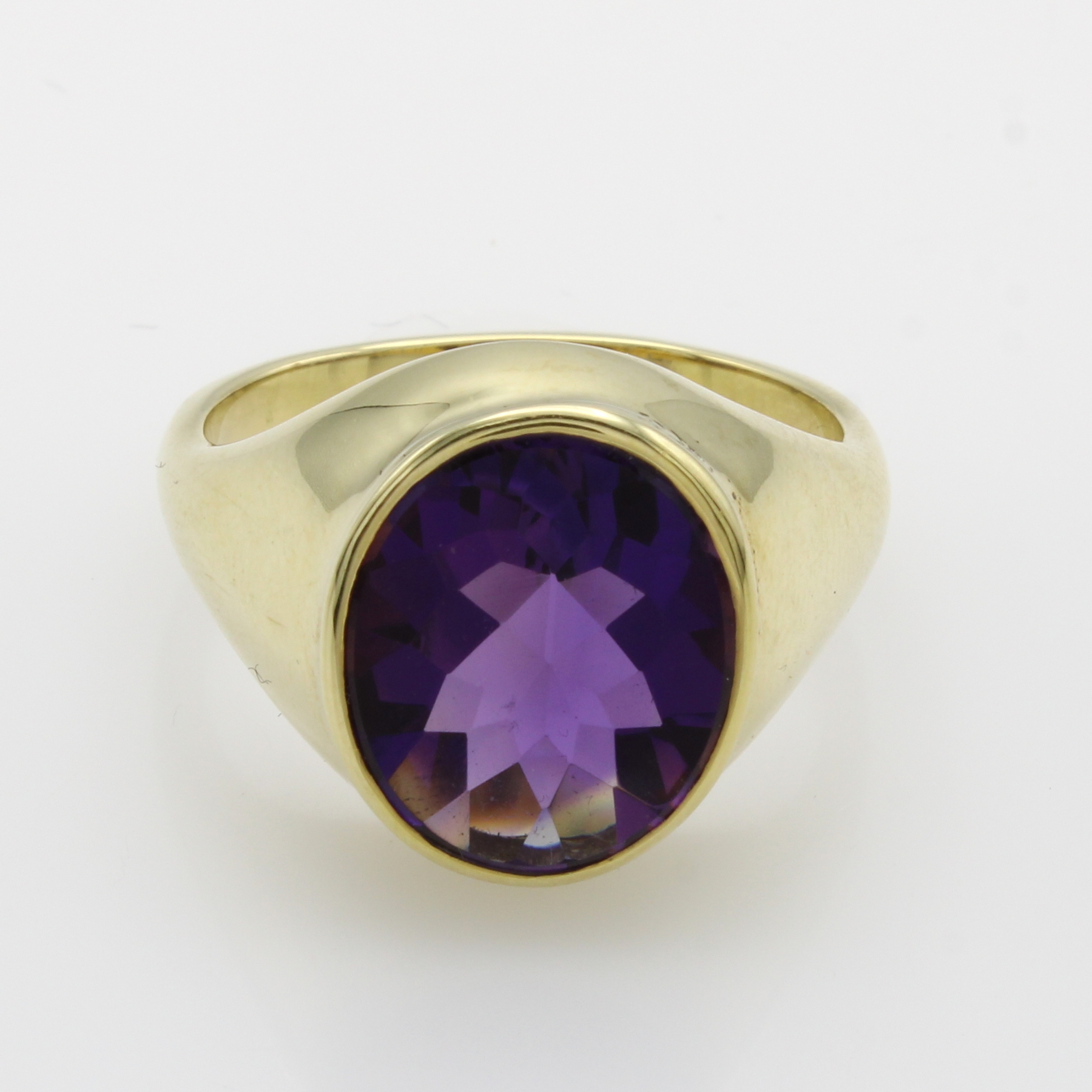 Image 27066681 - Ring mit Amethyst, GG 585/000, ovaler, facett. Amethyst im Bufftop ca. 6 ct, RW ca. 64 ...