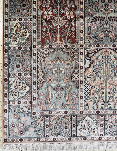 27066642b - Kaschmir Seide, Indien, Ende 20.Jhd, merzerisierte Baumwolle, ca. 190 x 190 cm, EHZ: ...