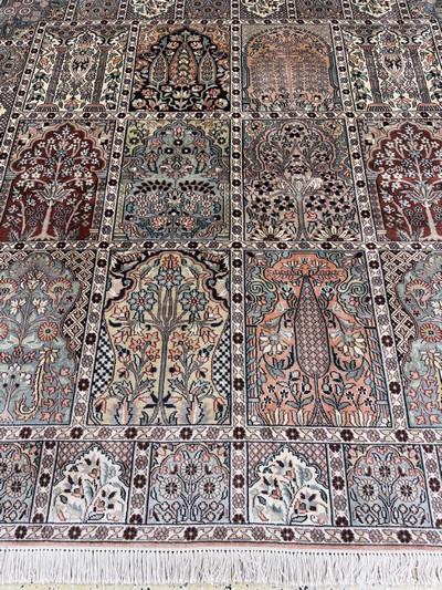 27066642e - Kaschmir Seide, Indien, Ende 20.Jhd, merzerisierte Baumwolle, ca. 190 x 190 cm, EHZ: ...