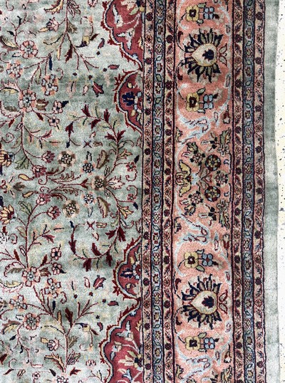 27066646e - Sarogh fein, Indien, Mitte 20.Jhd, Korkwolle auf Baumwolle, ca. 297 x 245 cm, EHZ: 2 ...