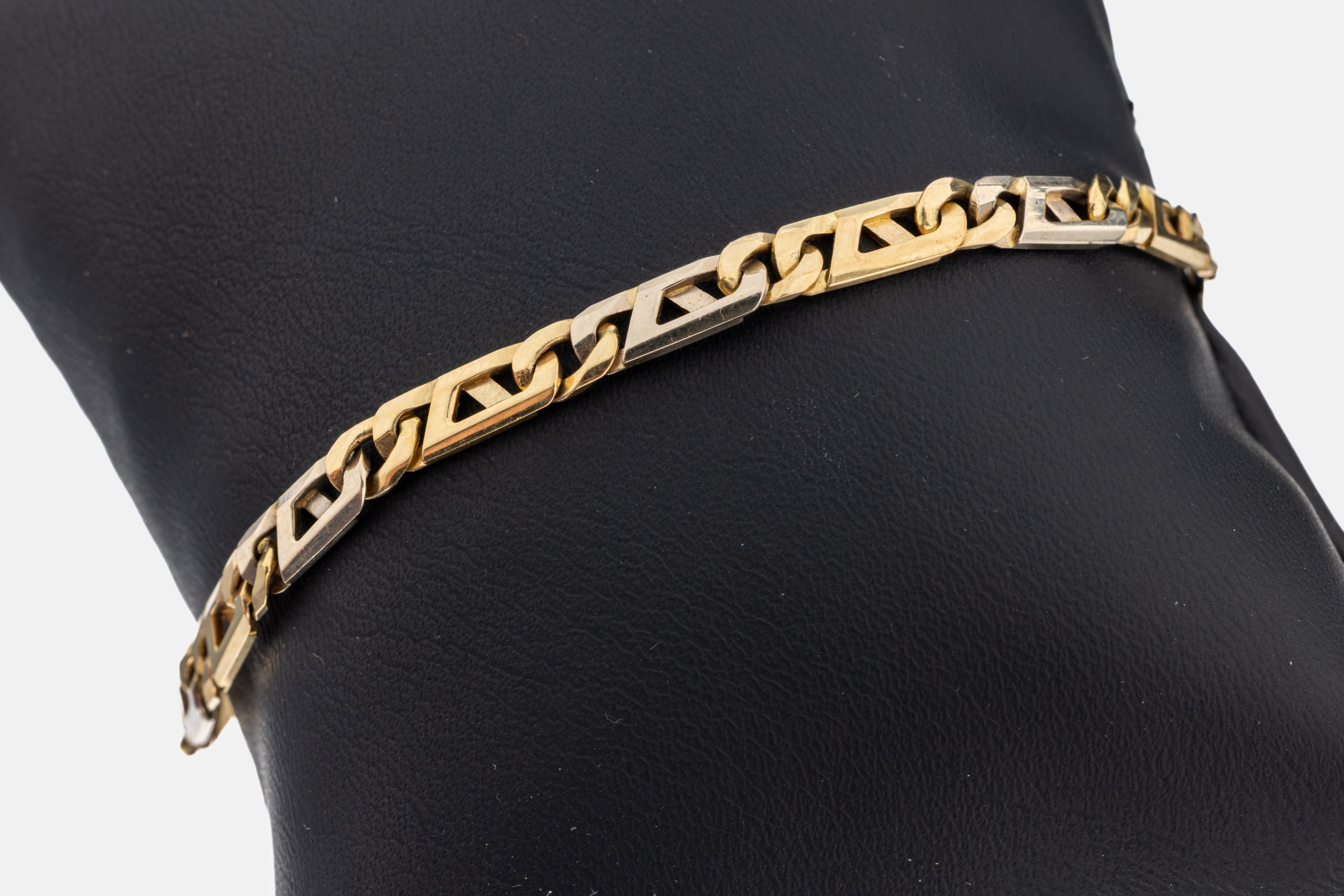 Image 27066734 - 14 kt Gold Armband, GG/WG 585/000, L. ca. 21 cm, Karabinerschließe, ca. 10.5 g